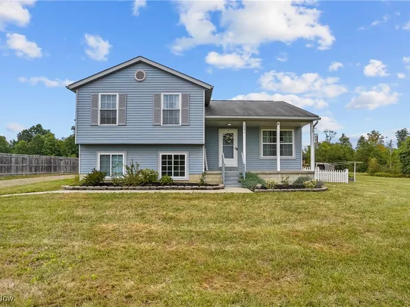 5296 Eberly Rd, Atwater, OH 44201