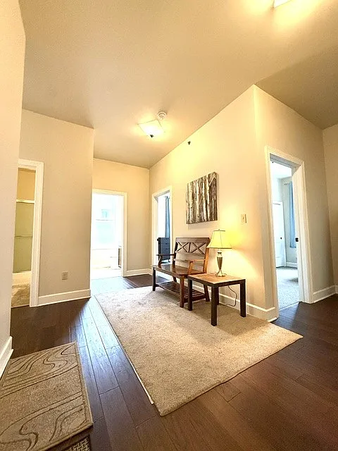 400-404 Stewart Ave - 2B — Photo 2