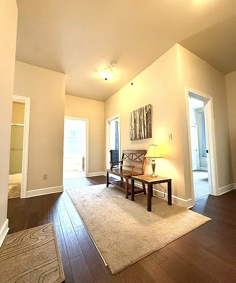 400-404 Stewart Ave #2B — Photo 2