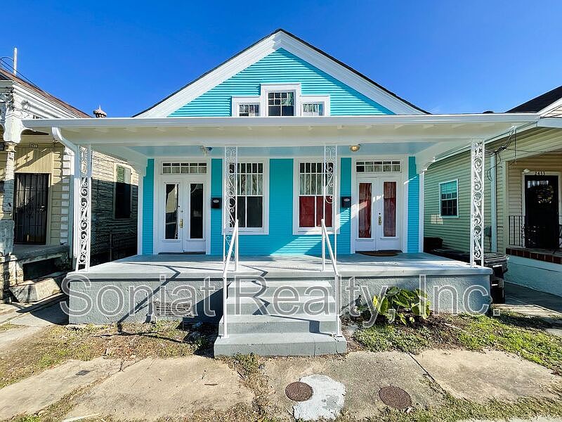 1st image of 2437 Lapeyrouse St