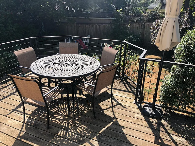 LARGE BACKYARD DECK