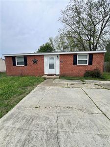 706 Grimes Rd, Hampton, VA, 23663