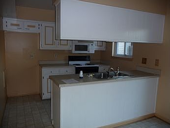 5th image of 5604 Joplin Ct