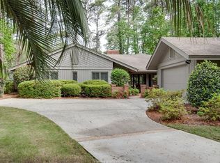 10 Oyster Bateau Ct, Hilton Head Island, SC 29926