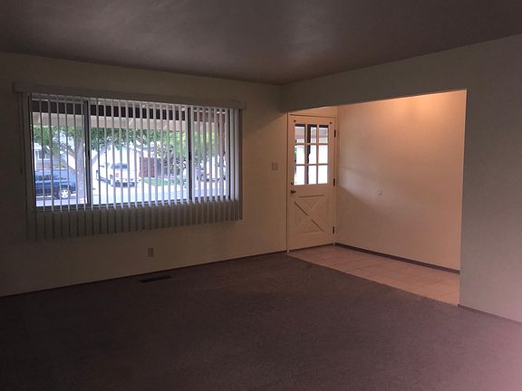 3rd image of 3541 Willis Dr