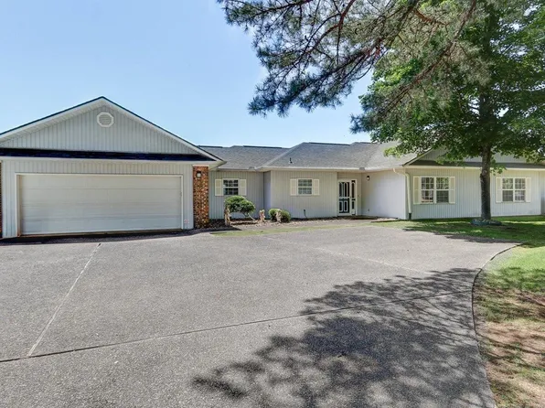 105 Casper Ct, Hot Springs, AR 71913