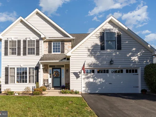 398 Springbrook Dr #L-0016, Palmyra, PA 17078