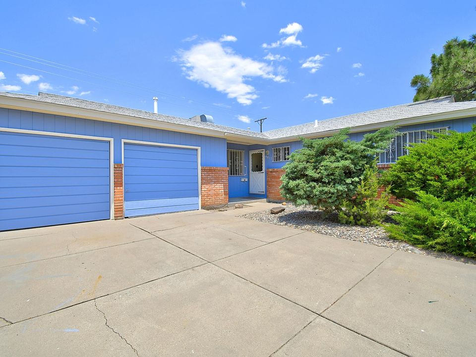 1st image of 9017 La Barranca Ave NE
