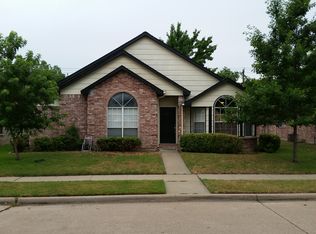 721 Lake Bluff Dr, Flower Mound, TX 75028