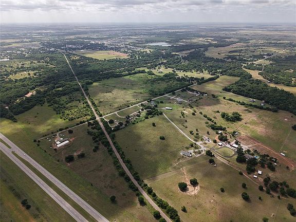 3rd image of 0 SW Quanah Rd Lot 2N