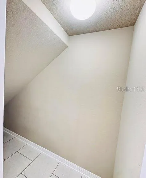2832 White Isle Ln — Photo 6