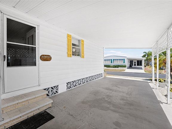 4th image of 17 N FLORA VISTA STREET