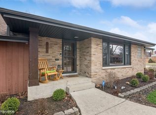 729 S Fairfield Ave, Elmhurst, IL 60126