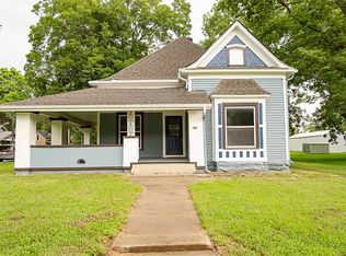 304 E Main St, Adrian, MO 64720