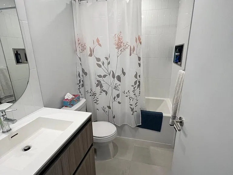 7950 Bathurst St #1212 — Photo 15