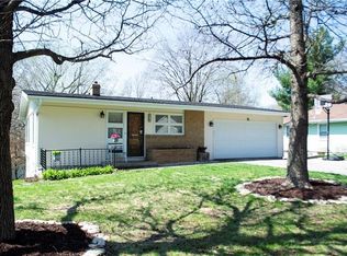 2710 Southwest Trl, Saint Joseph, MO 64506