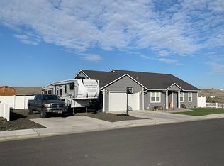 1803 SW 3rd St, Pendleton, OR 97801