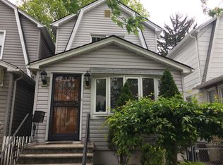 7123 Nansen St, Forest Hills, NY 11375
