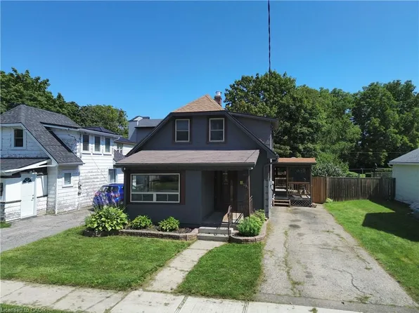 191 Queen St N, Norfolk County, ON N3Y 3Y7