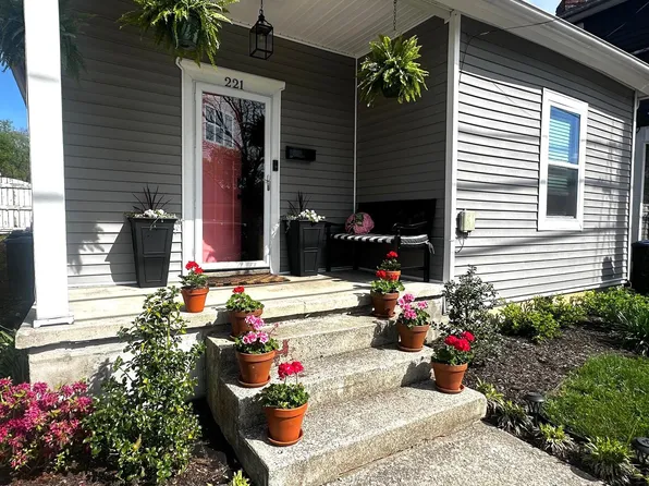 221 Murray St, Frankfort, KY 40601