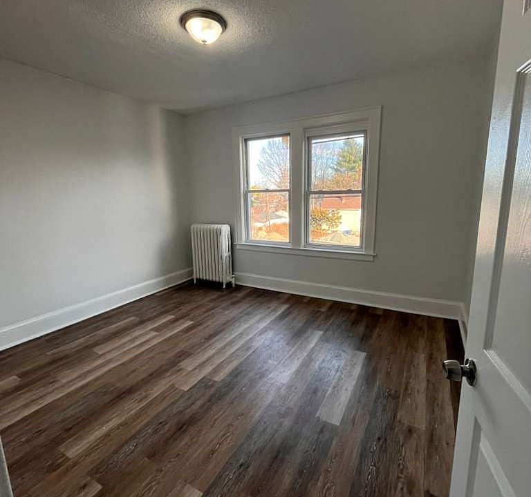 1st image of 1042 Capitol Ave #3