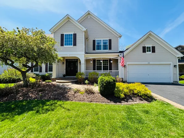 802 Autumn Hl, Dundee, IL 60118
