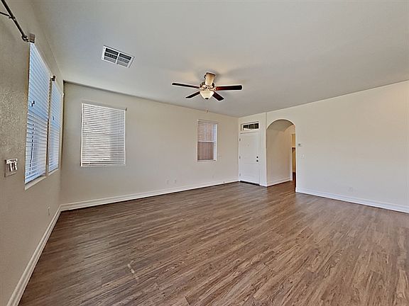 3rd image of 979 Nerone Ave