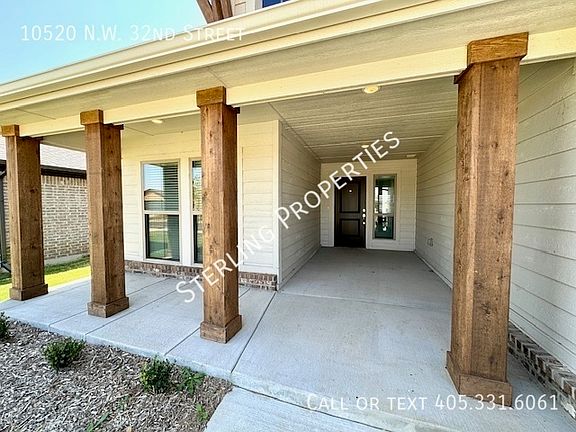 3rd image of 10520 NW 32nd St
