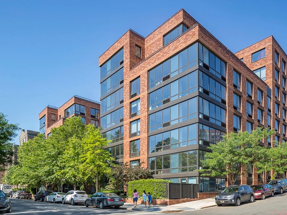 Elevate your lifestyle at Arbor, where modern architecture meets vibrant community living. Enjoy expansive windows that invite natural light and beautifully landscaped surroundings. Explore your new home today!