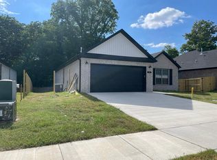 1301 Leslie St, Bentonville, AR 72713