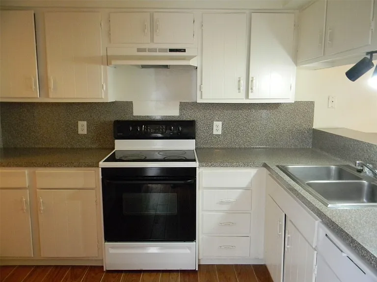 9200 W Bellfort St #48 — Photo 18