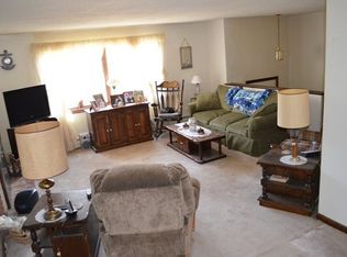 21 Sturbridge Rd, Marlborough, CT 06447