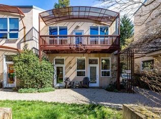 471 Florence Ave, Sebastopol, CA 95472