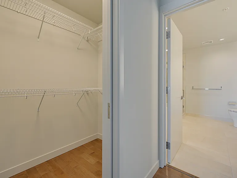 10360 102nd St NW — Photo 95