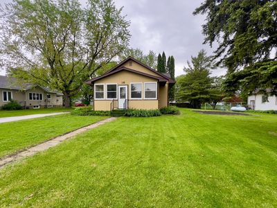 16 State St E, Kensington, MN, 56343