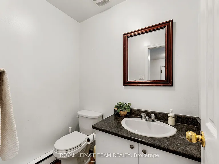 160 Fenerty Ct #4 — Photo 13