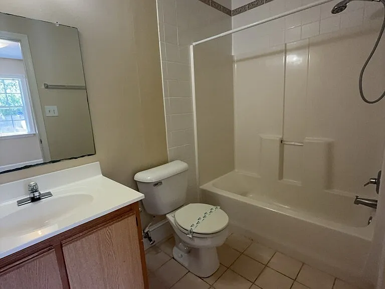 1121 Pueblo Dr — Photo 10