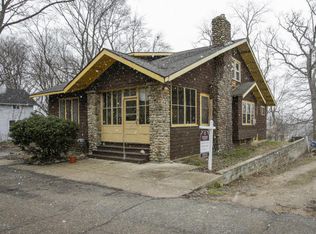 216 Ingleside Ter, Kalamazoo, MI 49006