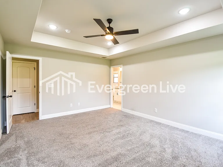 1 Patrick Cir — Photo 3