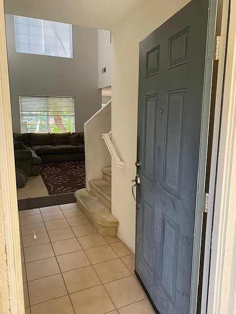 3 bed, 2.5 bath, 1560 sqft, $1,450 — Photo 2