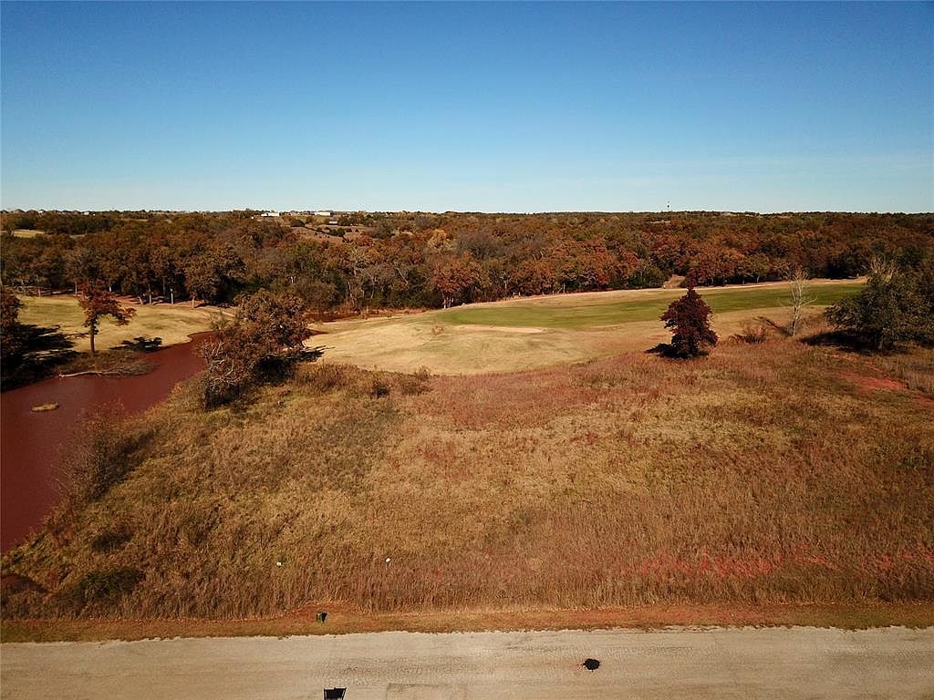 N Club House Dr LOT K01