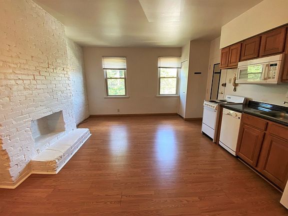 3rd image of 5608 Ellsworth Ave APT 4