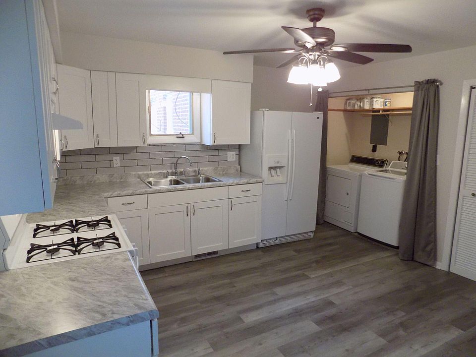 Huge Kitchen!