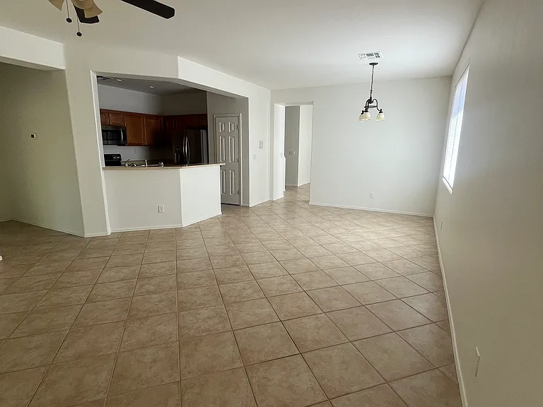 3852 W Ranier Ct — Photo 11