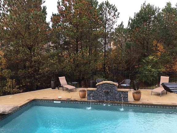 Salt water pool