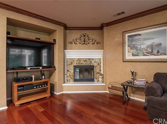 3rd image of 39382 Checker Ct