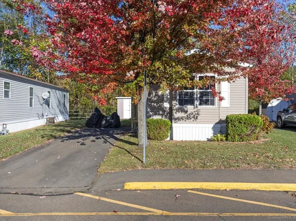 11 Marble Lane, Milford, CT 06460