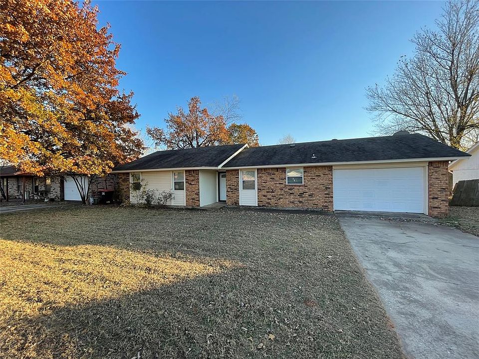 1st image of 20320 Rockhollow Dr