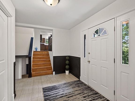 3rd image of 2904 Bliss ROAD