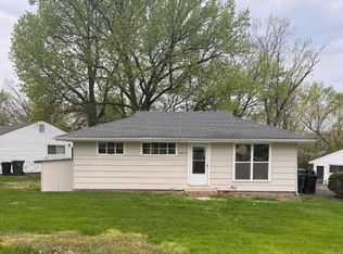 5619 Sanborn Dr, Saint Louis, MO 63121